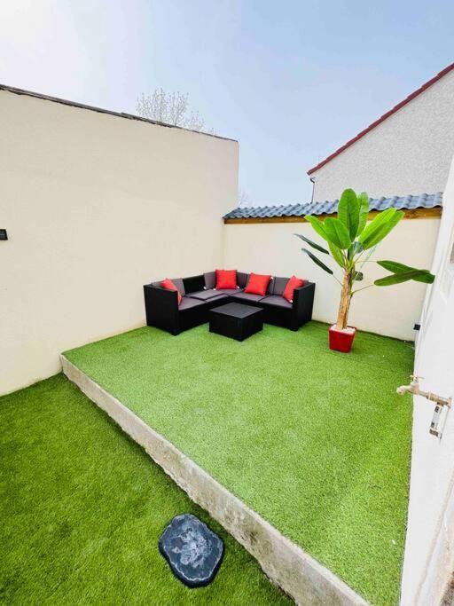 Apartment La Grand Cru Et Bdsm 3 Minutes De *